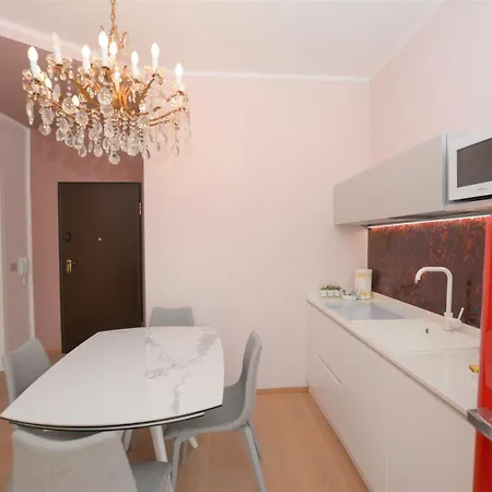 La Dotta - Via Jacopo Barozzi 2 Apartment *